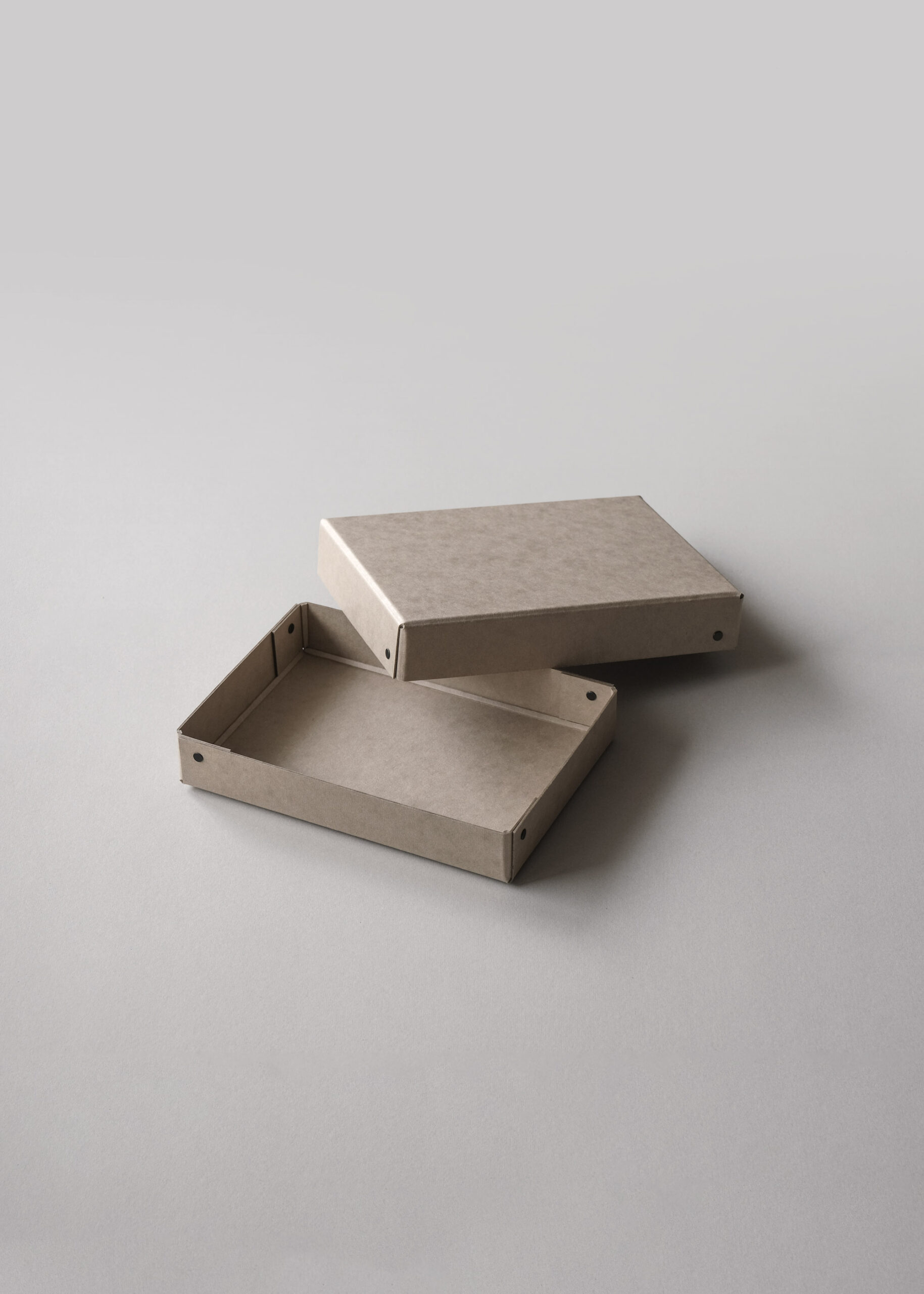 FROME Carry box "Rivet Box Small" - Kraft