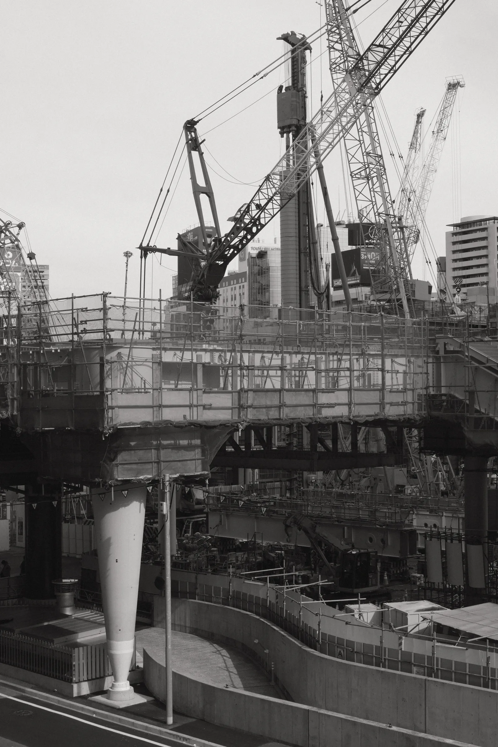 THE 1st SUNDAY SHOP - FROME